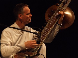 Kanala Auer is an accomplished musician and has toured all around the world. He has meditated for many years as a direct disciple of Sri Chinmoy.